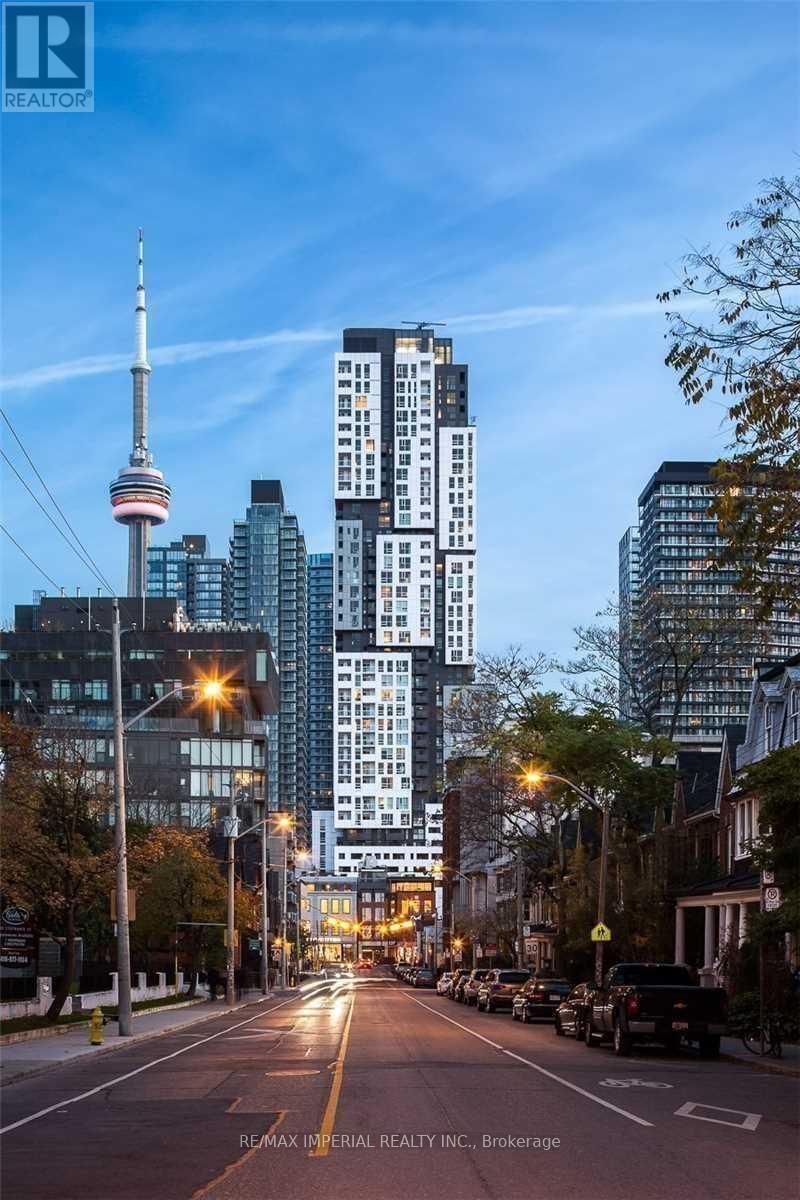 515 - 318 RICHMOND STREET WEST Image 22