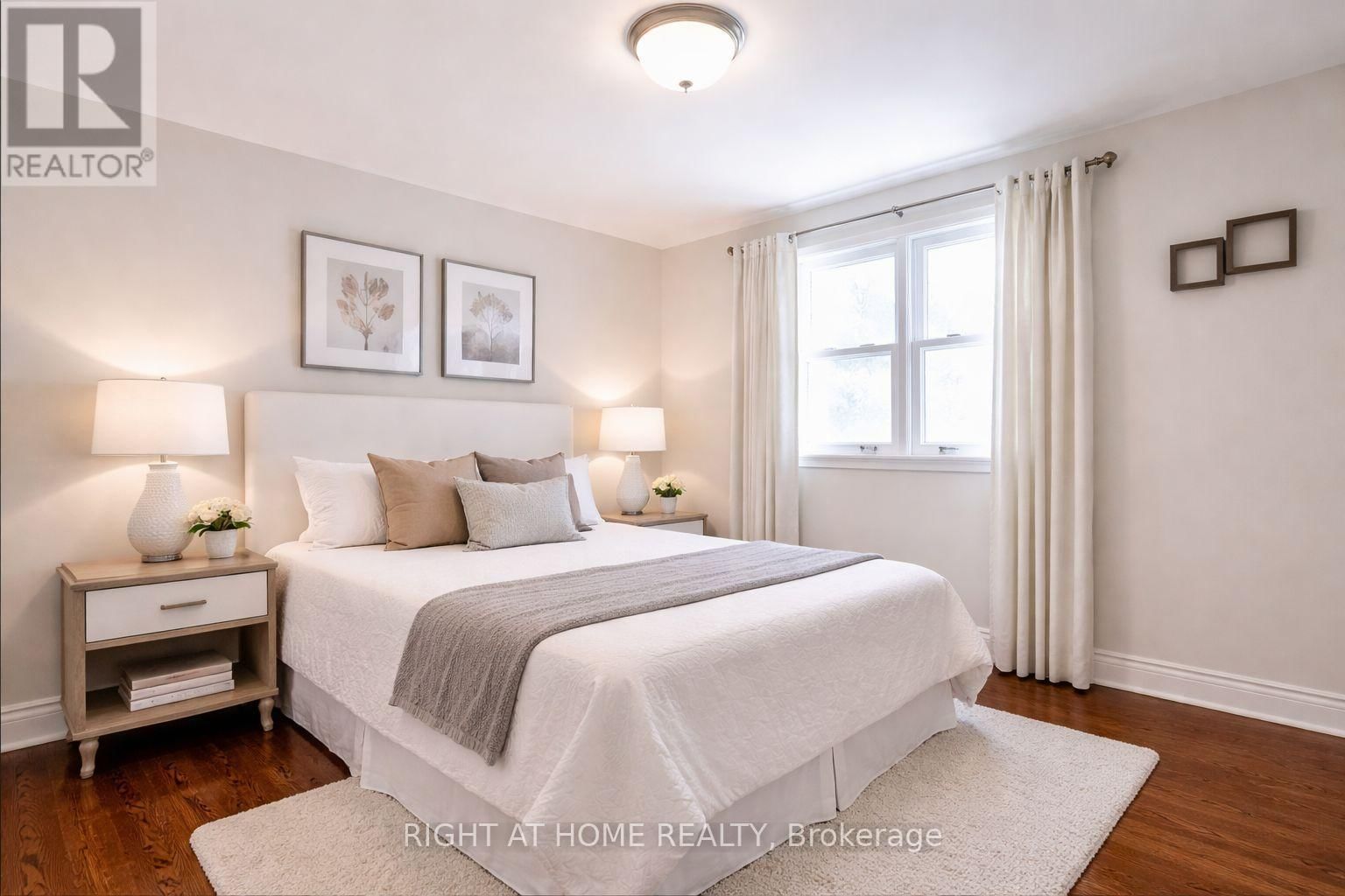 15 FOURSOME CRESCENT Image 11