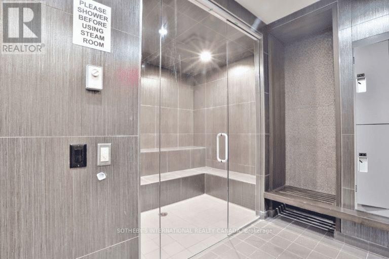 2409 - 300 FRONT STREET WEST Image 19