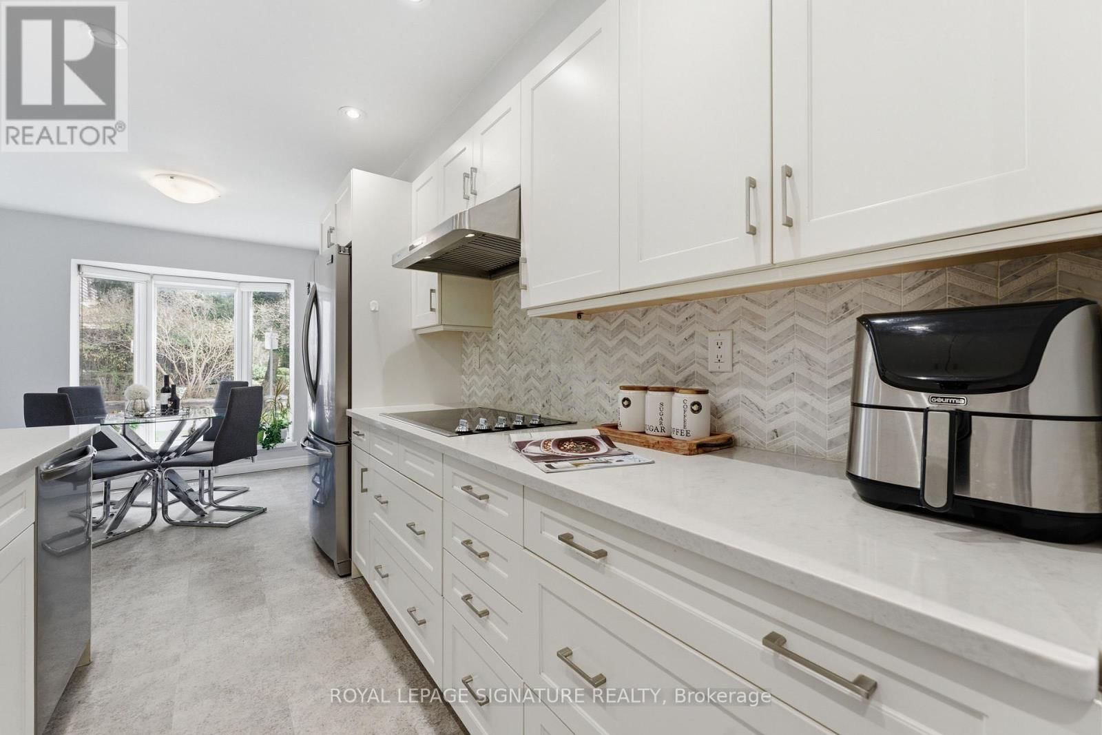 6 CRIMSON MILLWAY Image 10