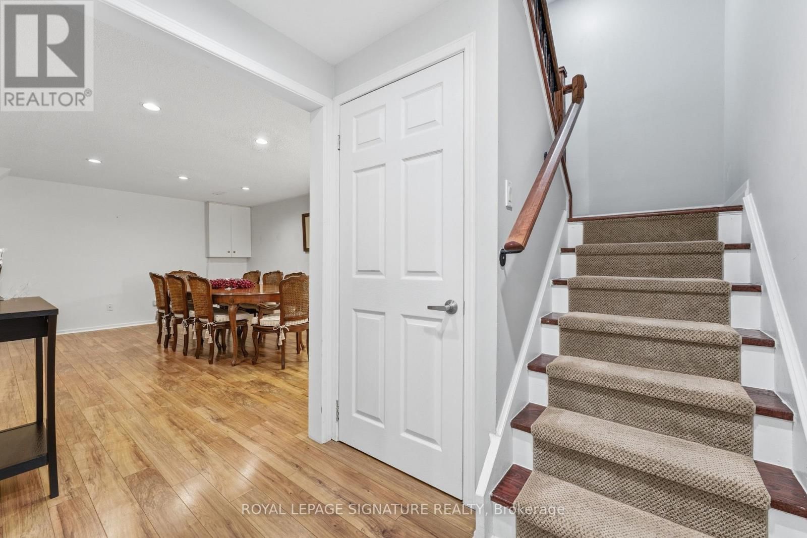 6 CRIMSON MILLWAY Image 25