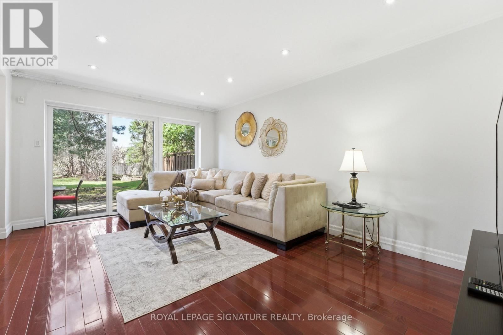 6 CRIMSON MILLWAY Image 3