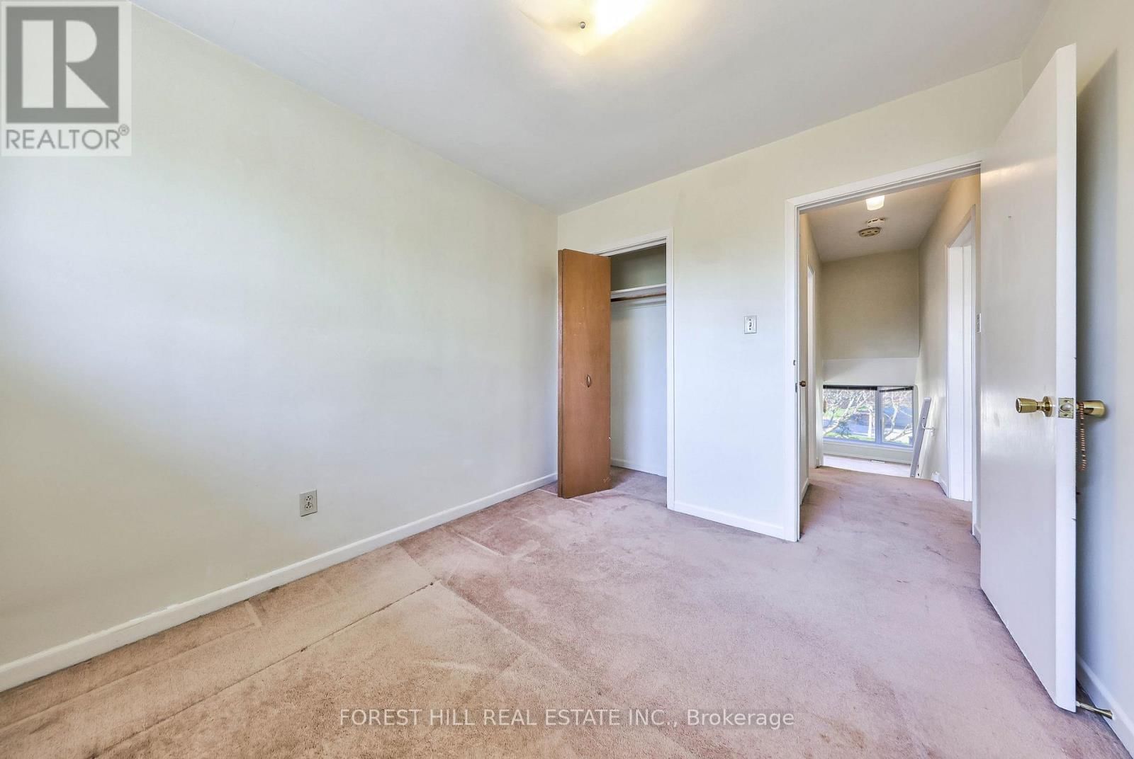 63 HOPPERTON DRIVE Image 17