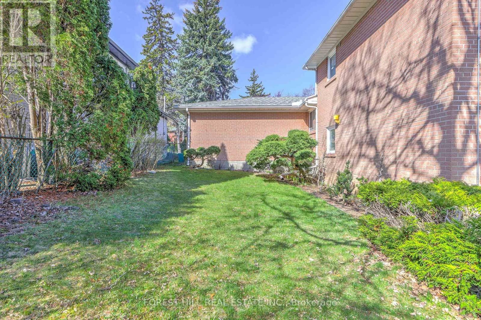 63 HOPPERTON DRIVE Image 30