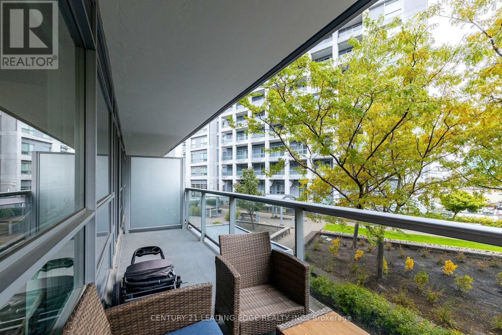 216 - 2035 SHEPPARD AVENUE EAST Image 6