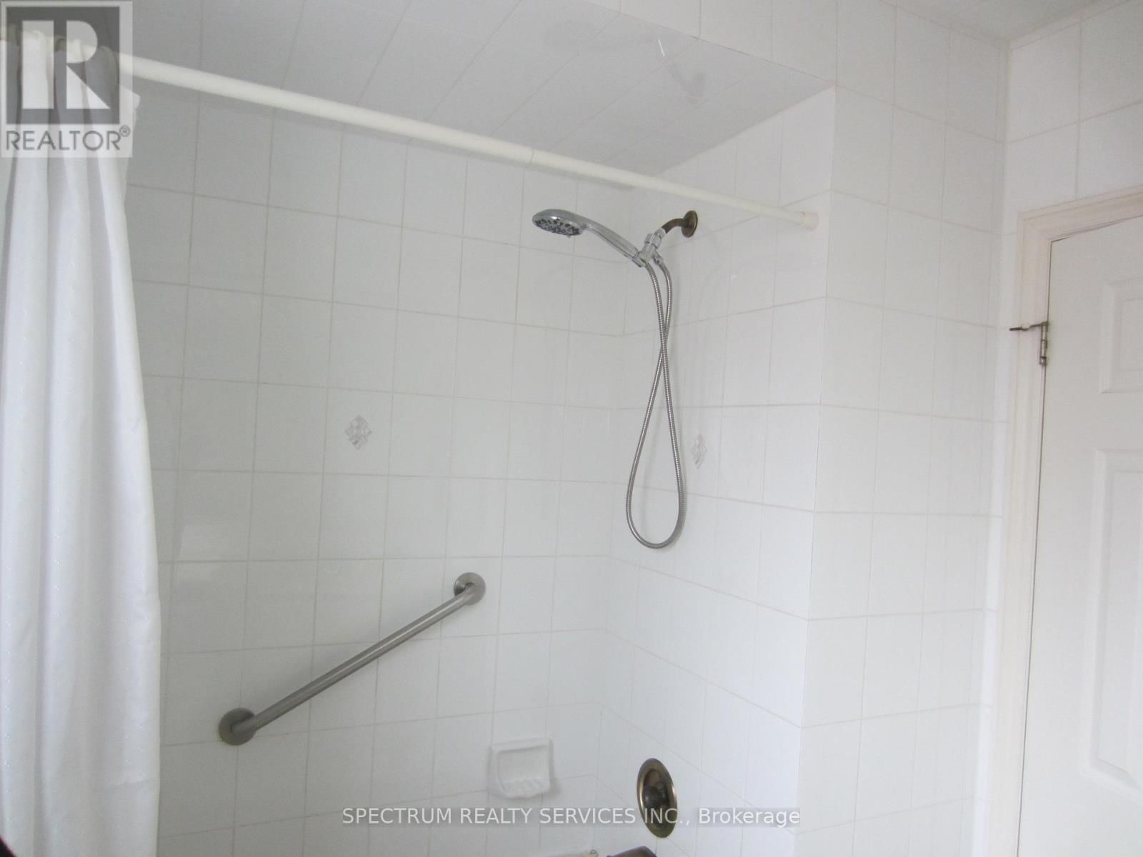 409 PATRICIA AVENUE Image 21