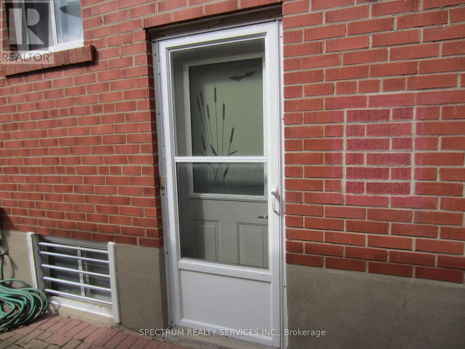 409 PATRICIA AVENUE Image 31