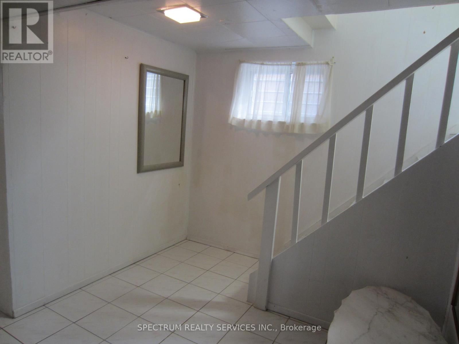 409 PATRICIA AVENUE Image 34