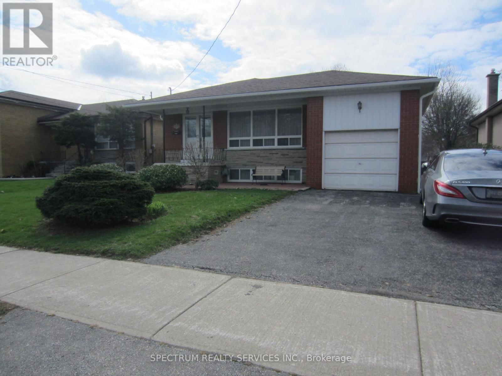 409 PATRICIA AVENUE Image 4