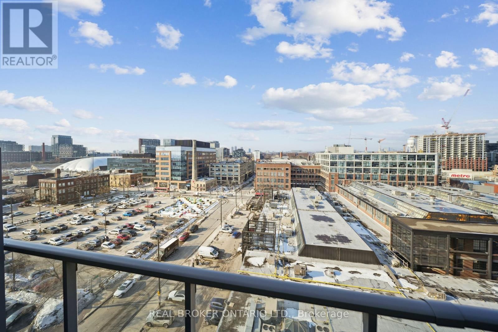 714 - 5 HANNA AVENUE Image 24