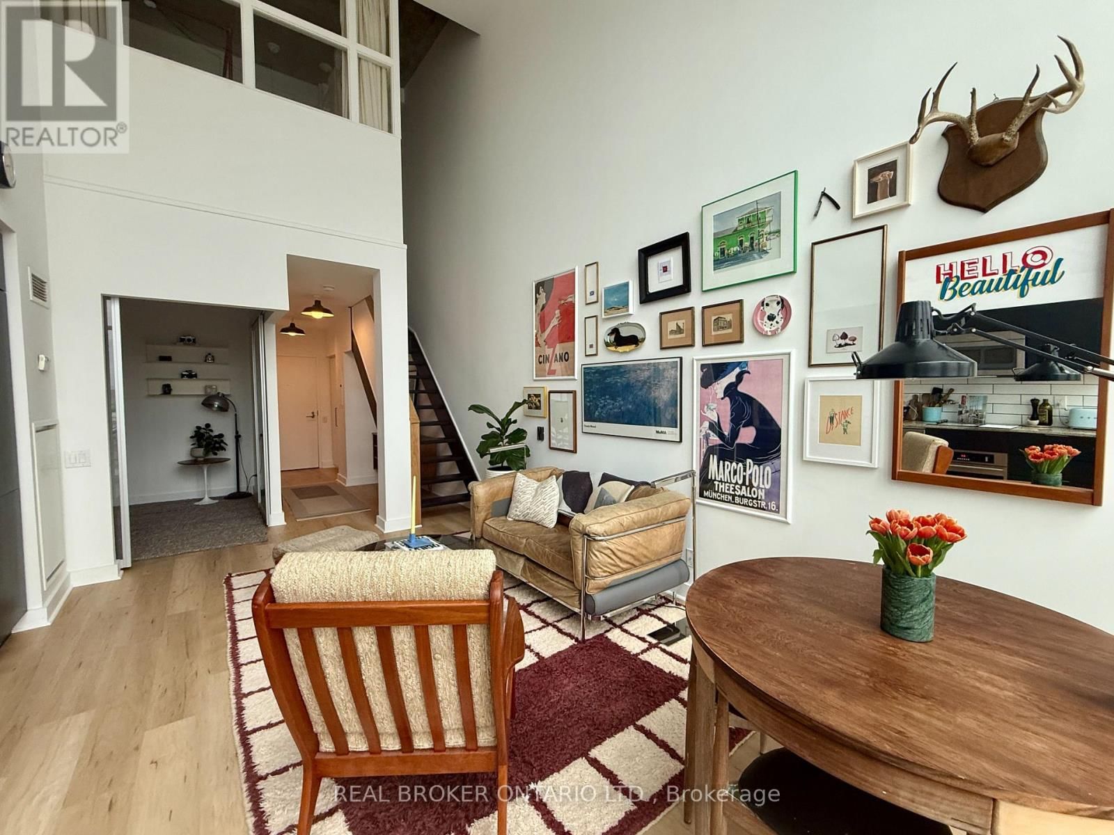 714 - 5 HANNA AVENUE Image 3