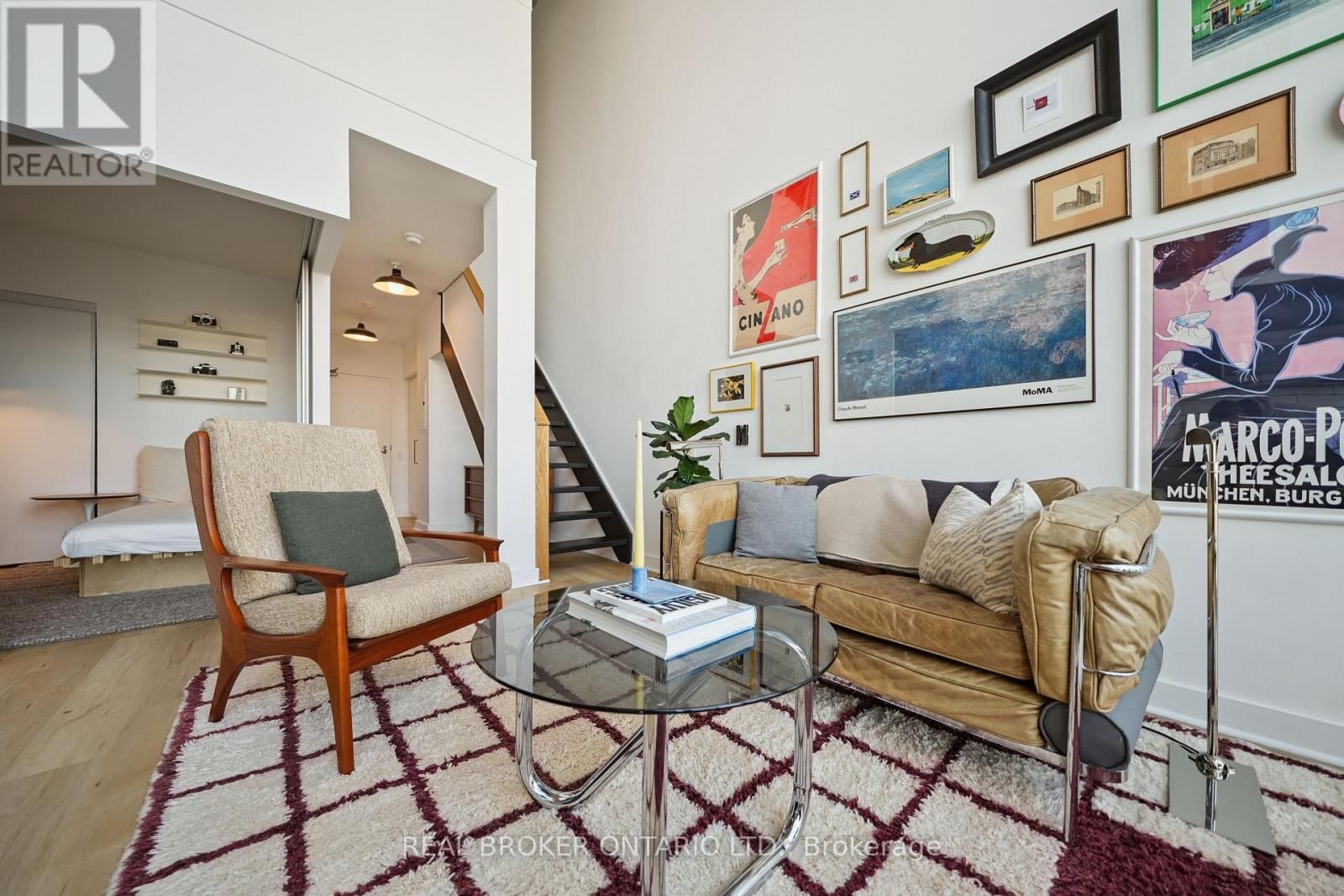 714 - 5 HANNA AVENUE Image 9