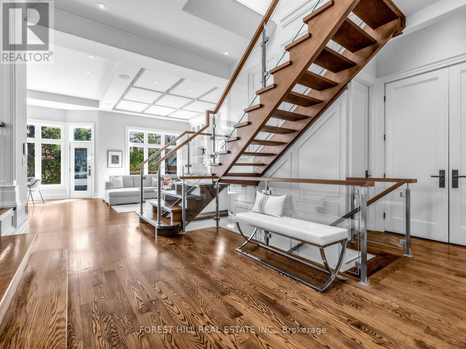 299 SPRING GARDEN AVENUE Image 12