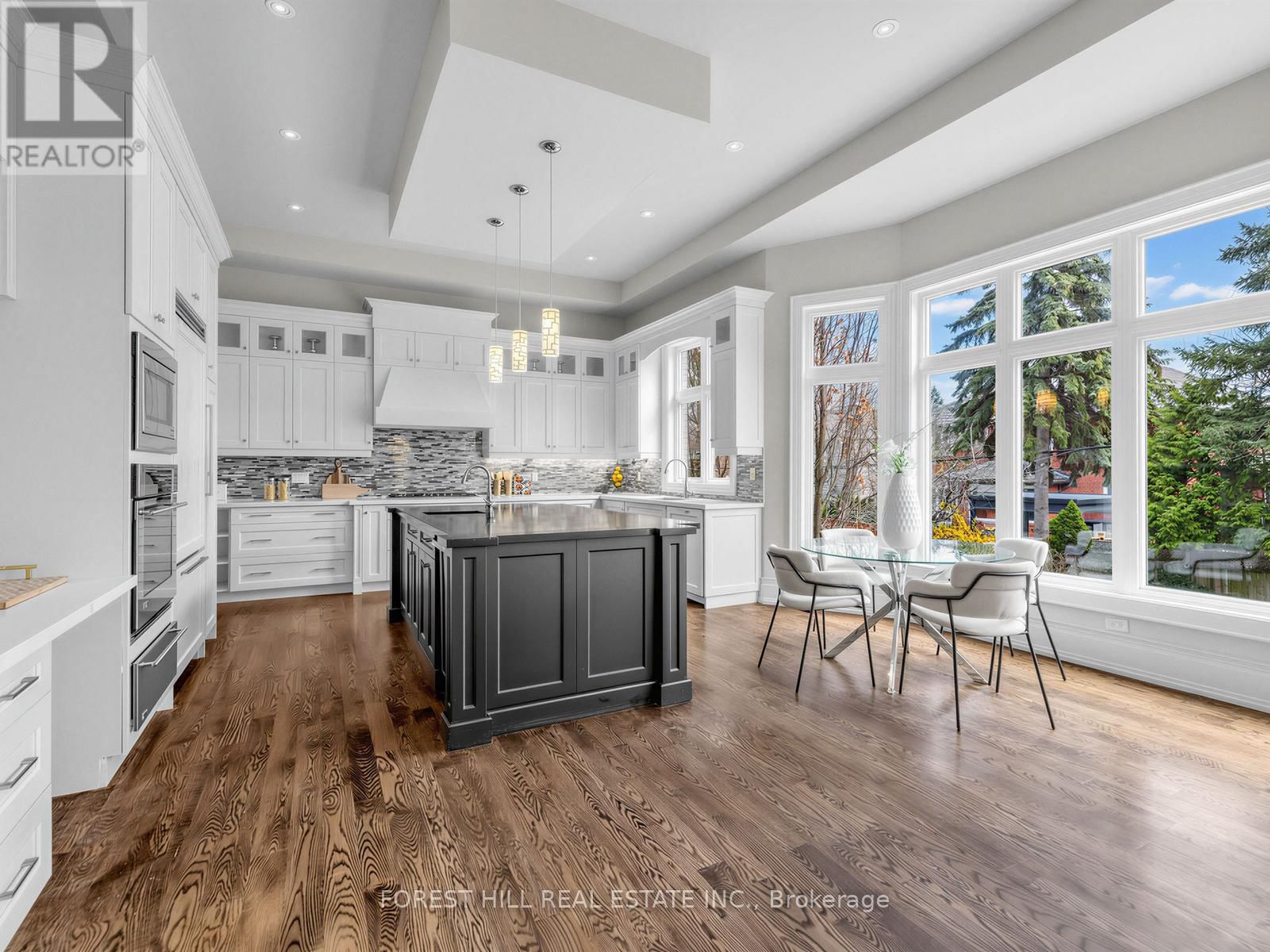 299 SPRING GARDEN AVENUE Image 15