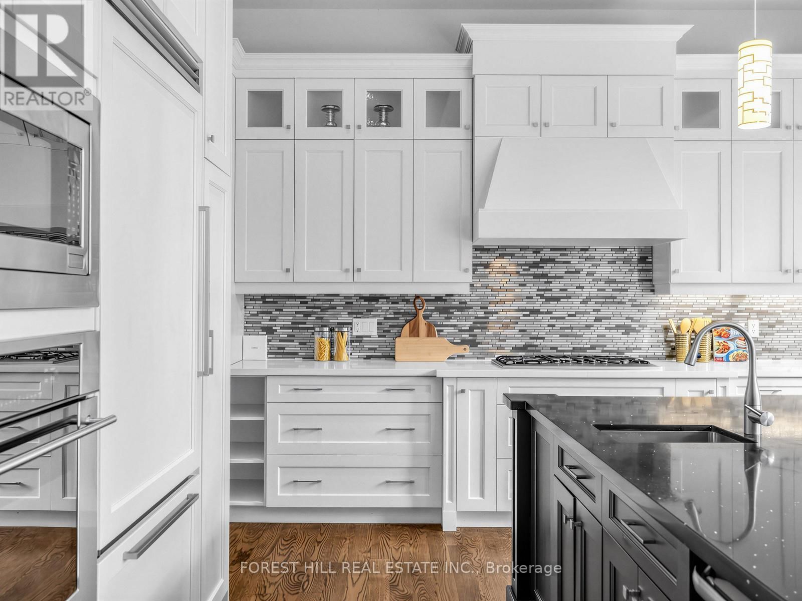 299 SPRING GARDEN AVENUE Image 17