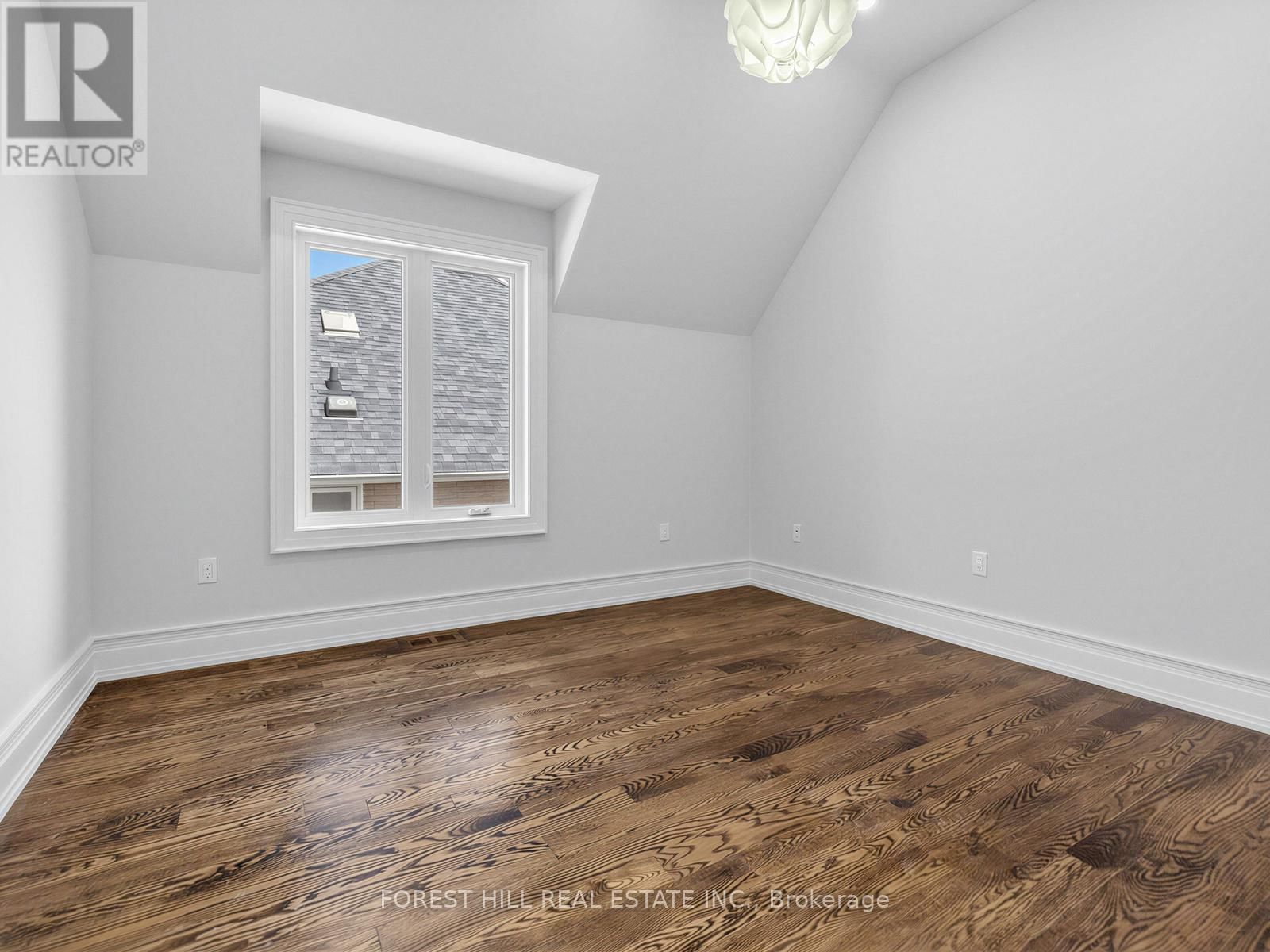 299 SPRING GARDEN AVENUE Image 28