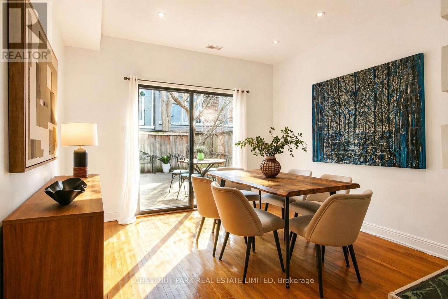 25 BISHOP STREET Image 16