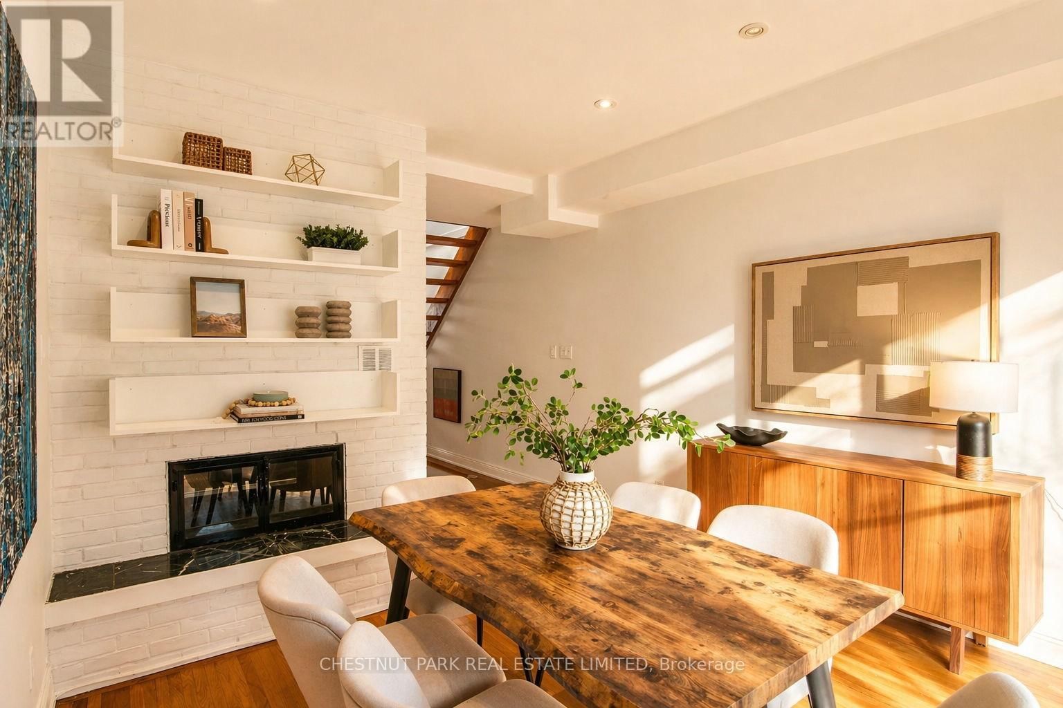 25 BISHOP STREET Image 19