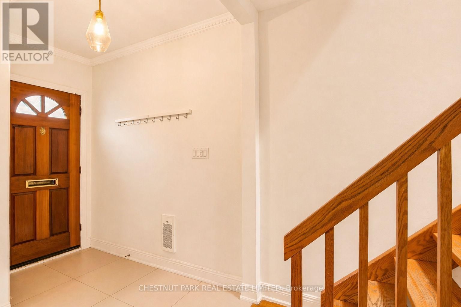 25 BISHOP STREET Image 3