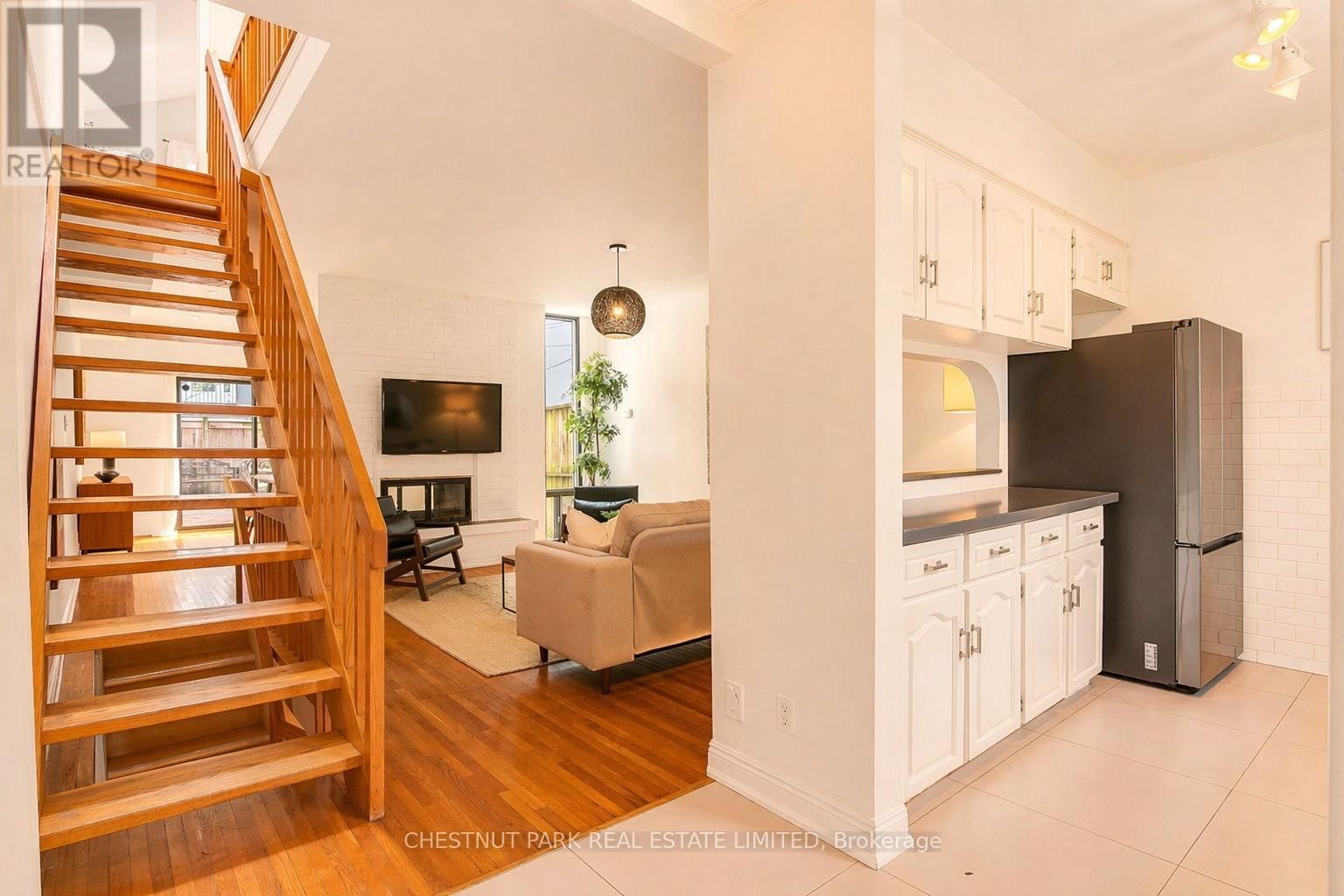 25 BISHOP STREET Image 5