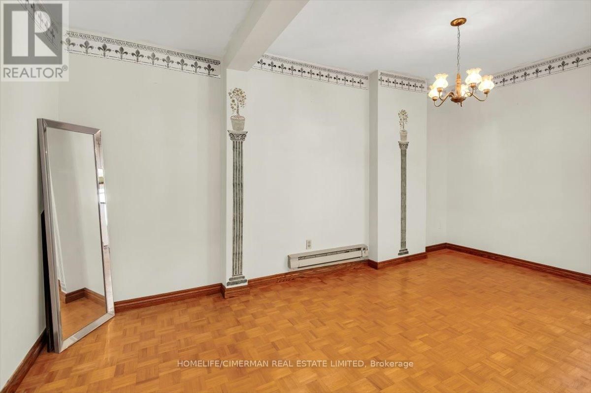 69 ROBINSON STREET Image 12