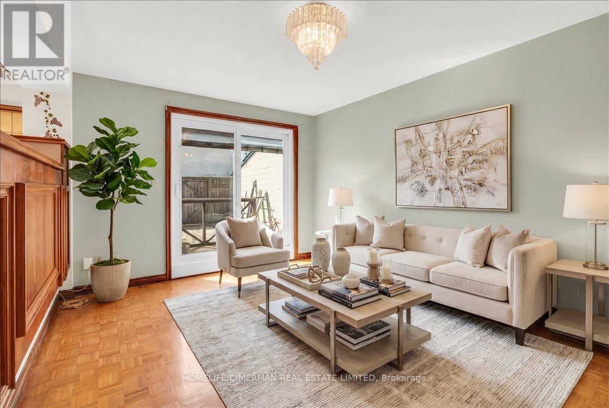 69 ROBINSON STREET Image 15