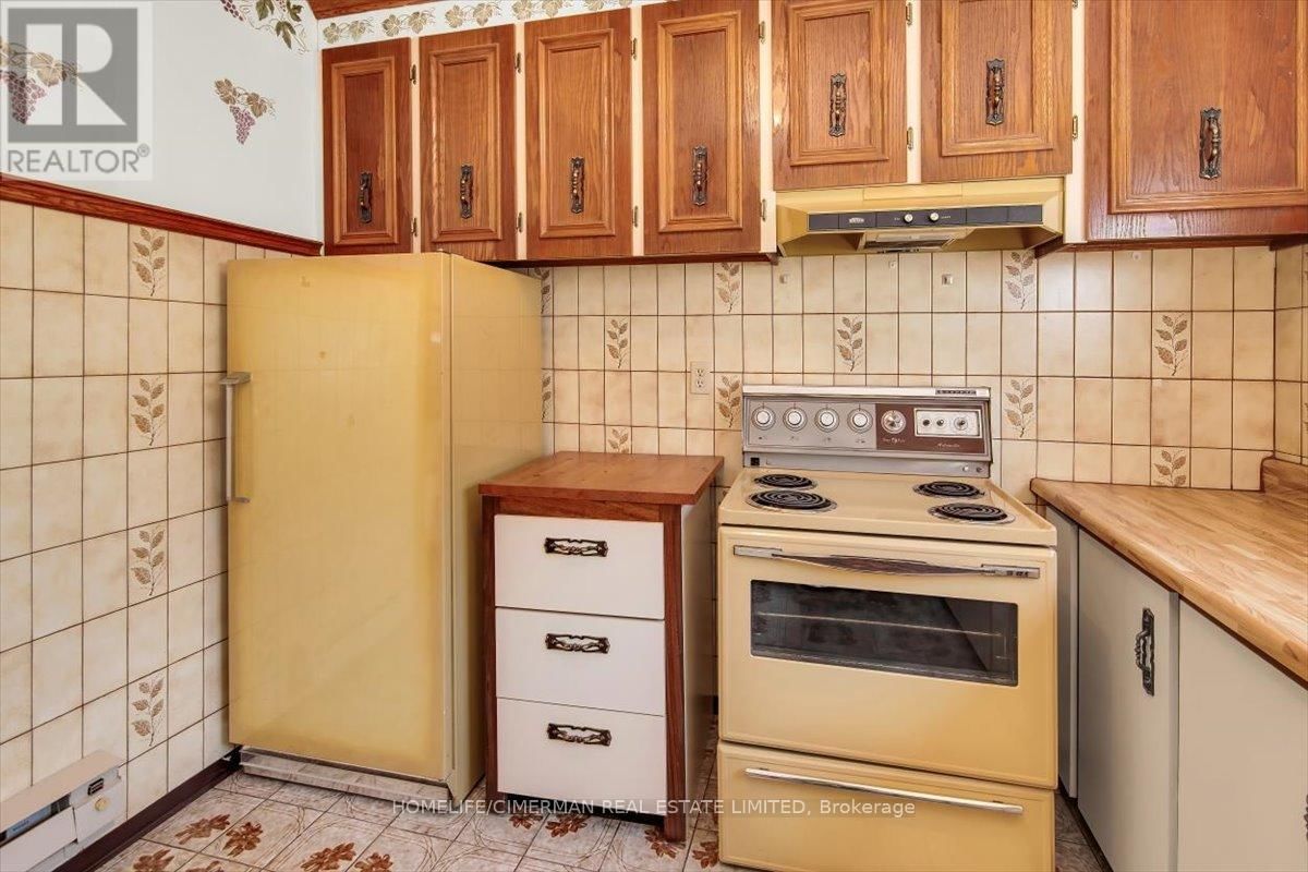 69 ROBINSON STREET Image 17