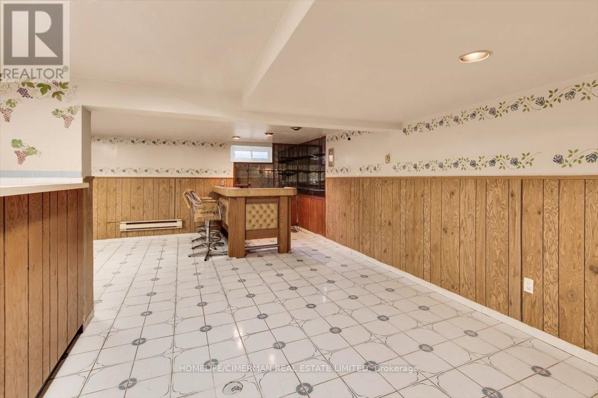 69 ROBINSON STREET Image 19