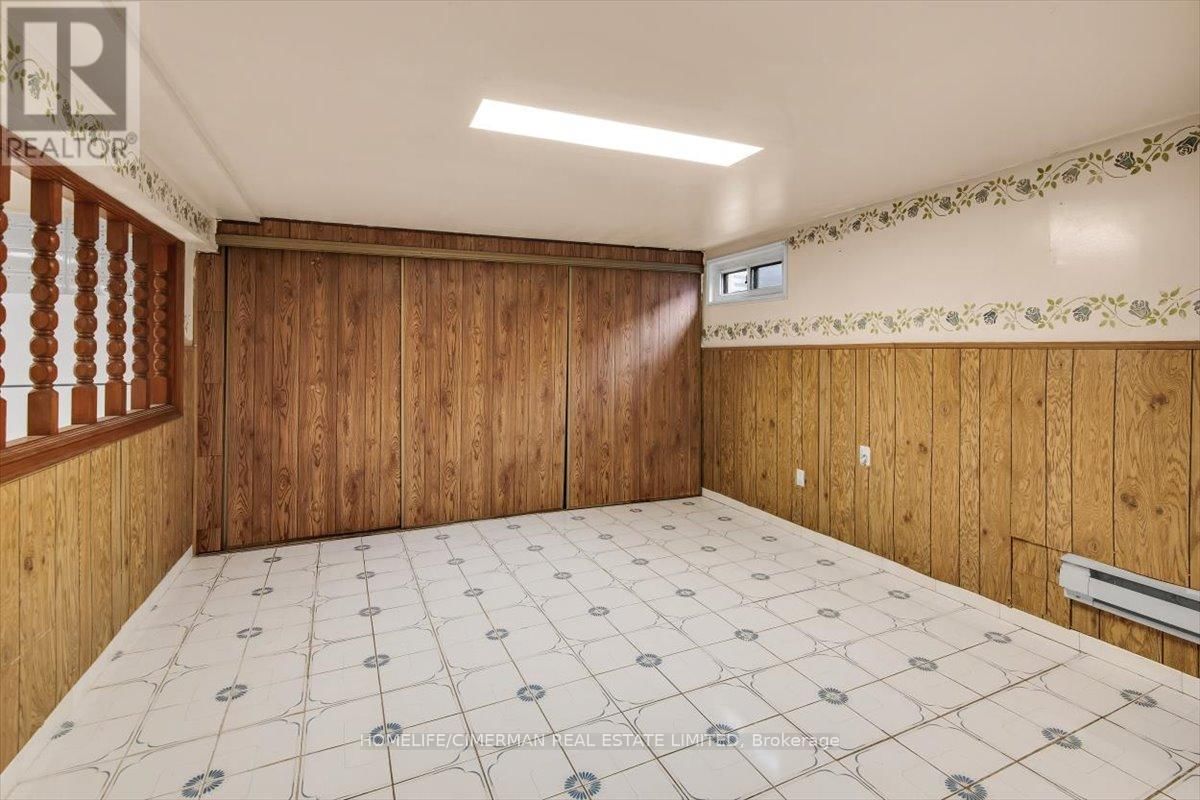 69 ROBINSON STREET Image 20