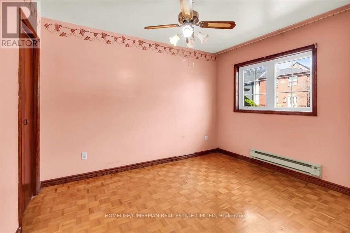 69 ROBINSON STREET Image 4