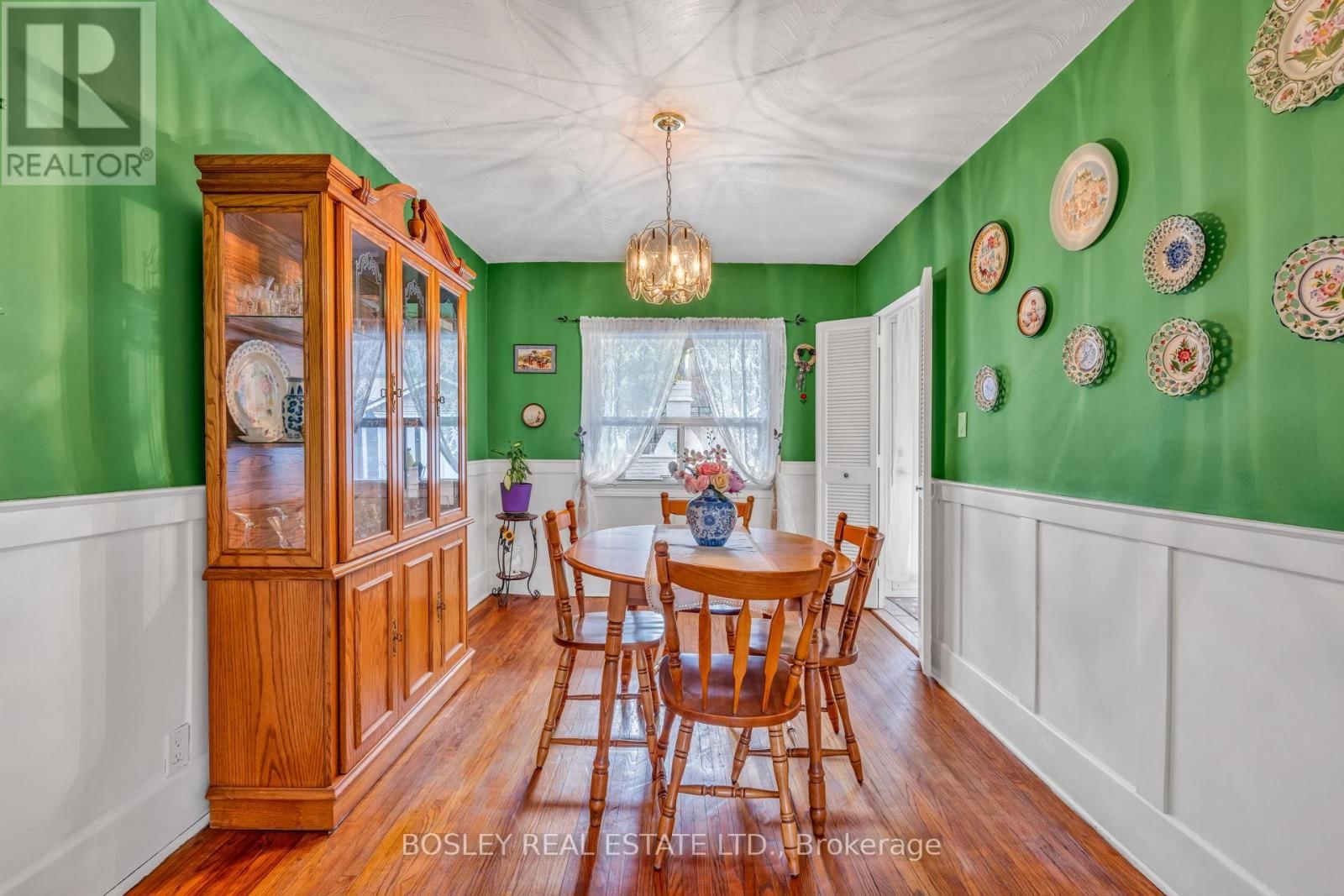 80 ROSENEATH GARDENS Image 12