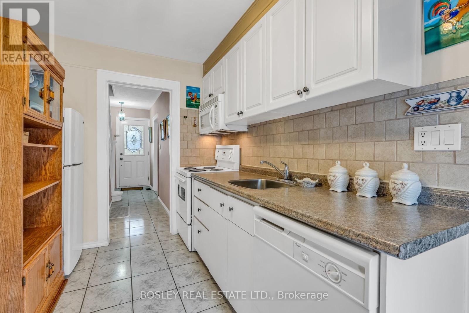 80 ROSENEATH GARDENS Image 18