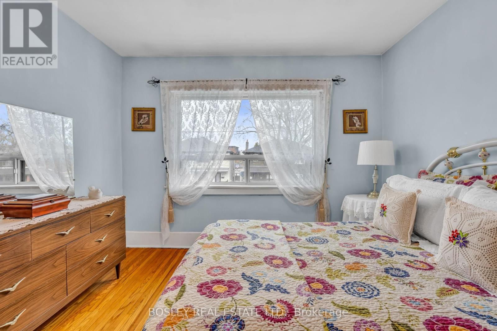 80 ROSENEATH GARDENS Image 24