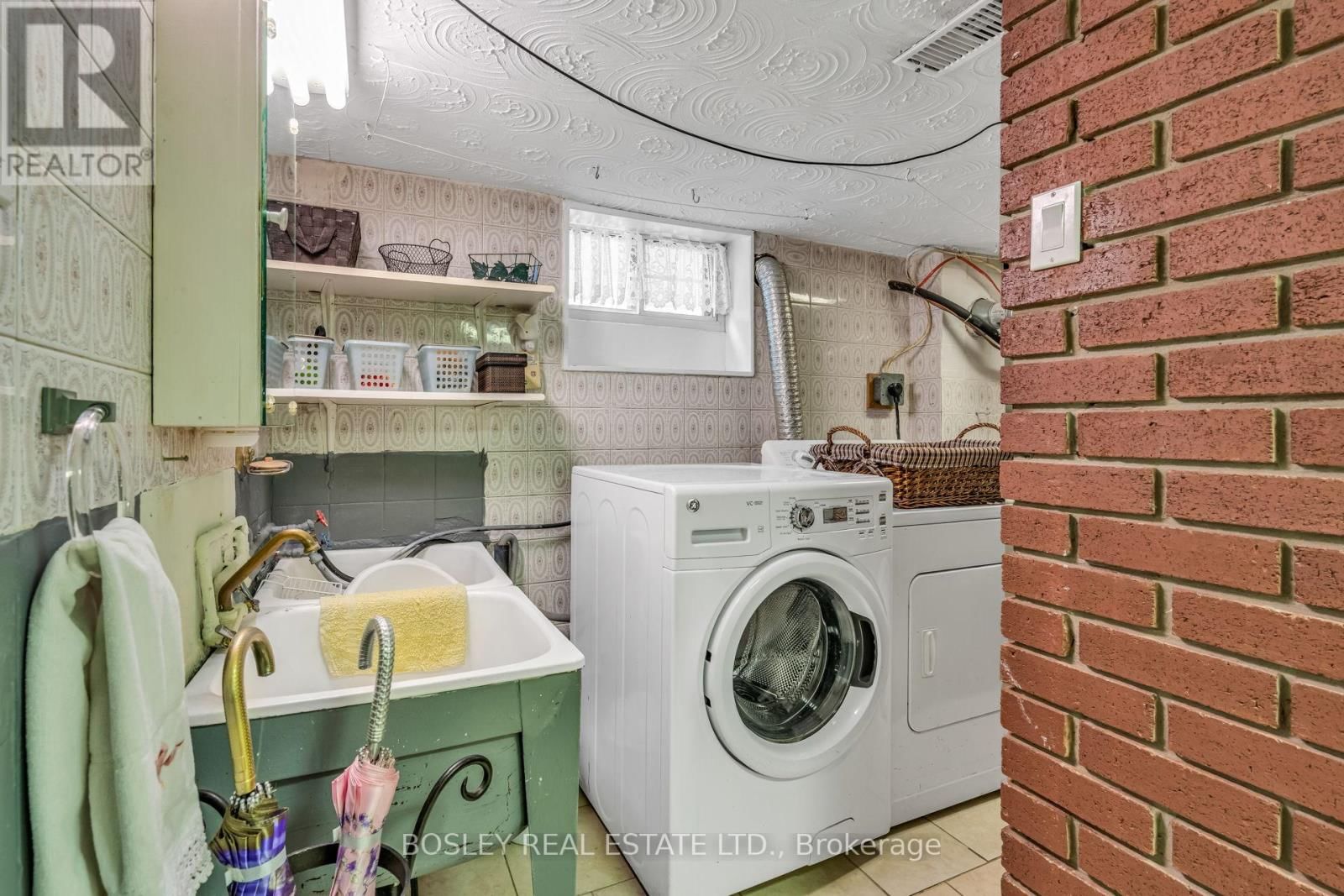 80 ROSENEATH GARDENS Image 39