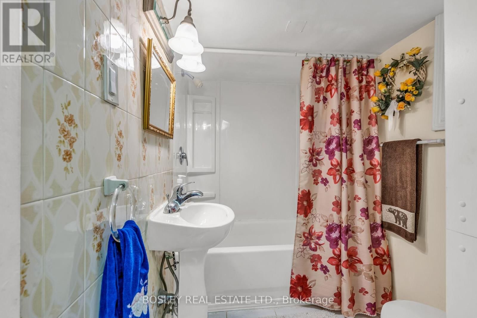 80 ROSENEATH GARDENS Image 41