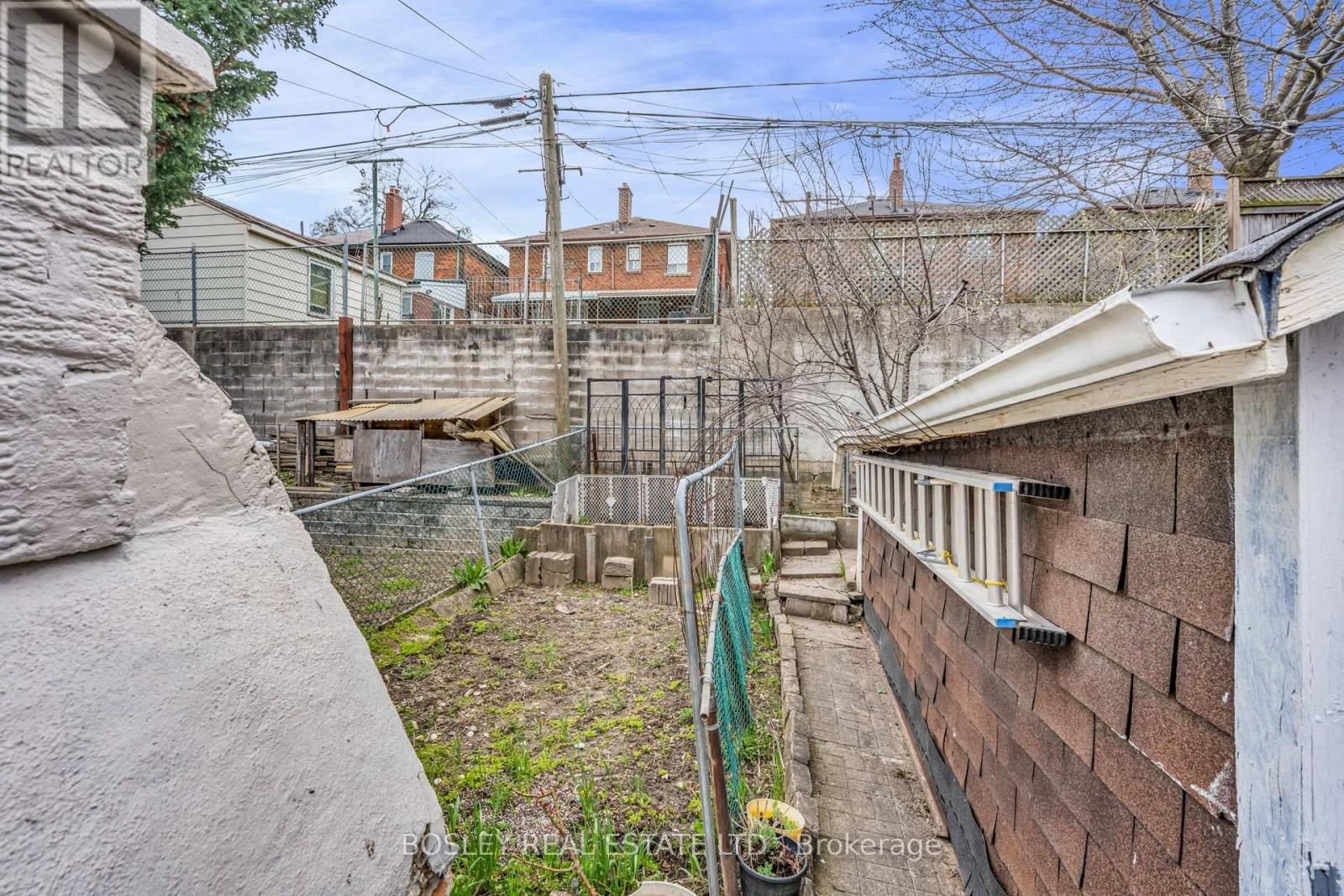 80 ROSENEATH GARDENS Image 48