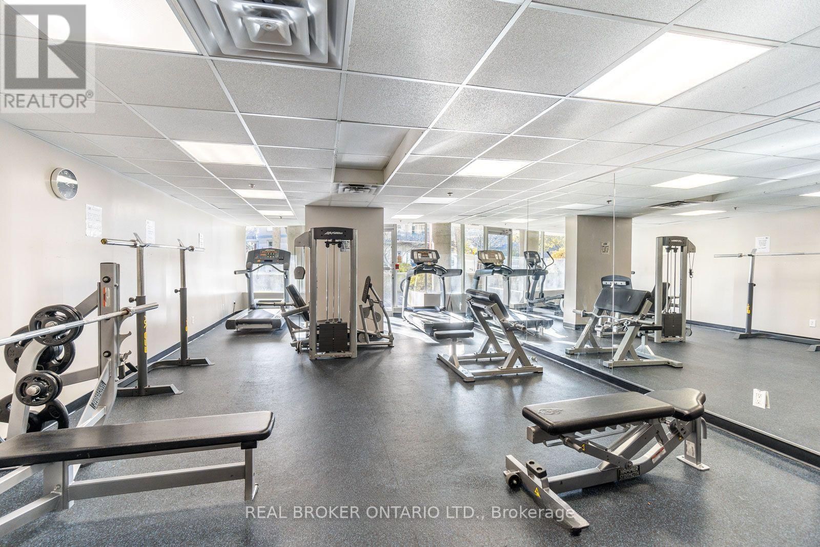 915 - 650 QUEENS QUAY WEST Image 25