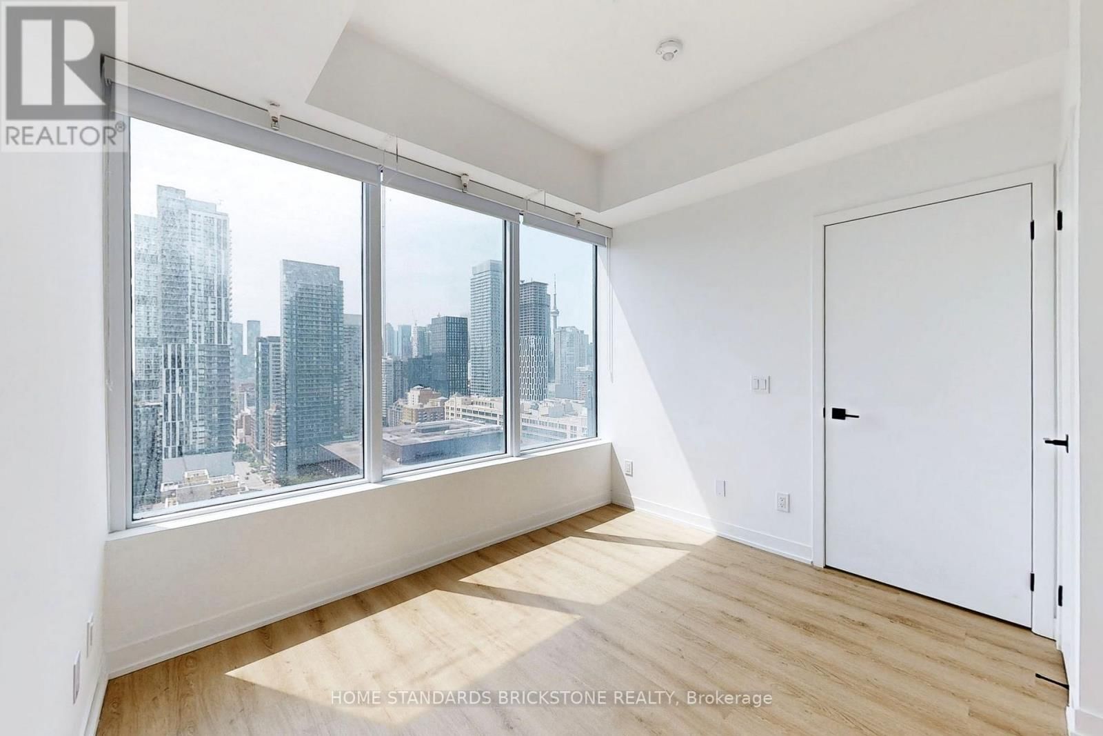 2717 - 319 JARVIS STREET Image 13