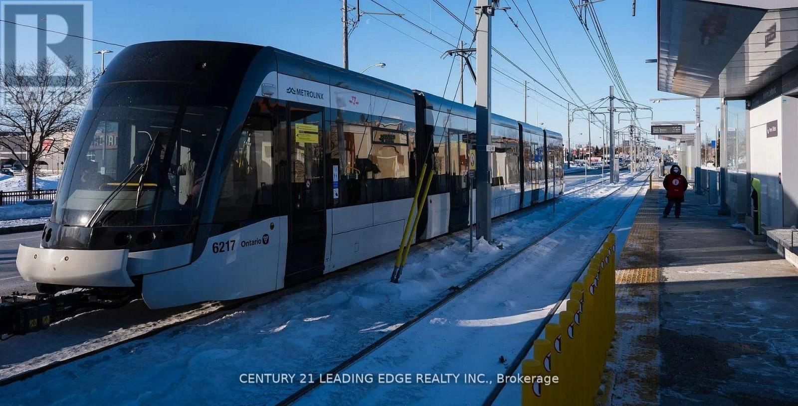 38 RUMI CRESCENT Image 35