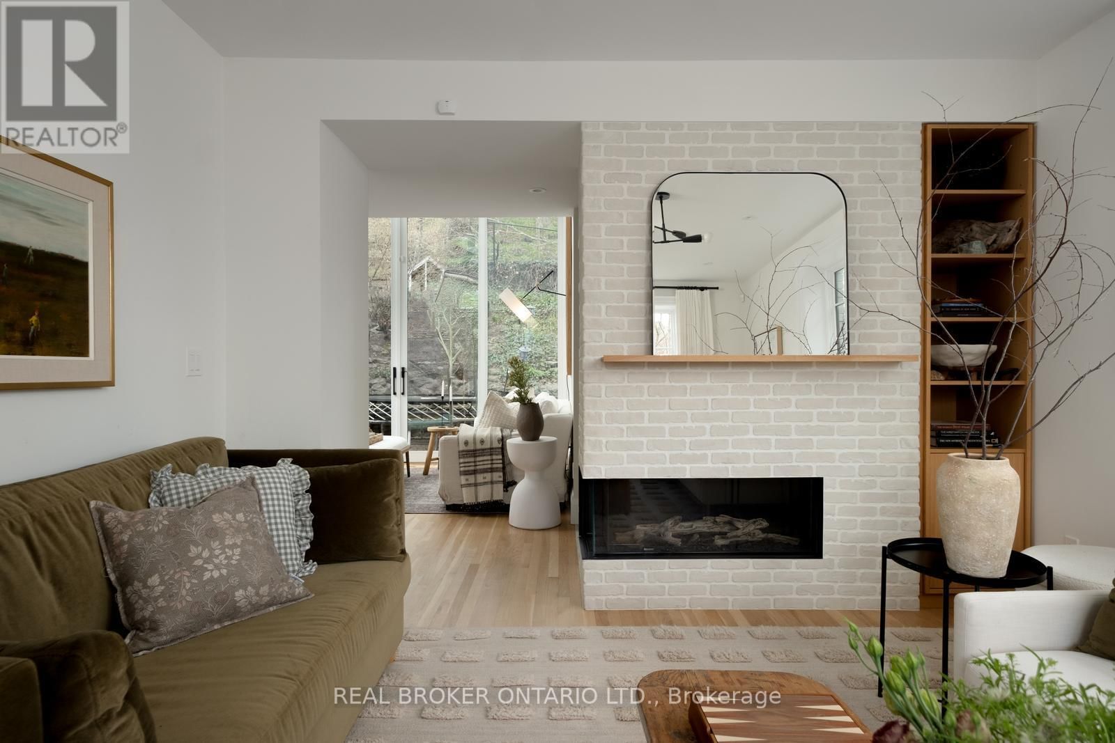 50 POPLAR PLAINS CRESCENT Image 10