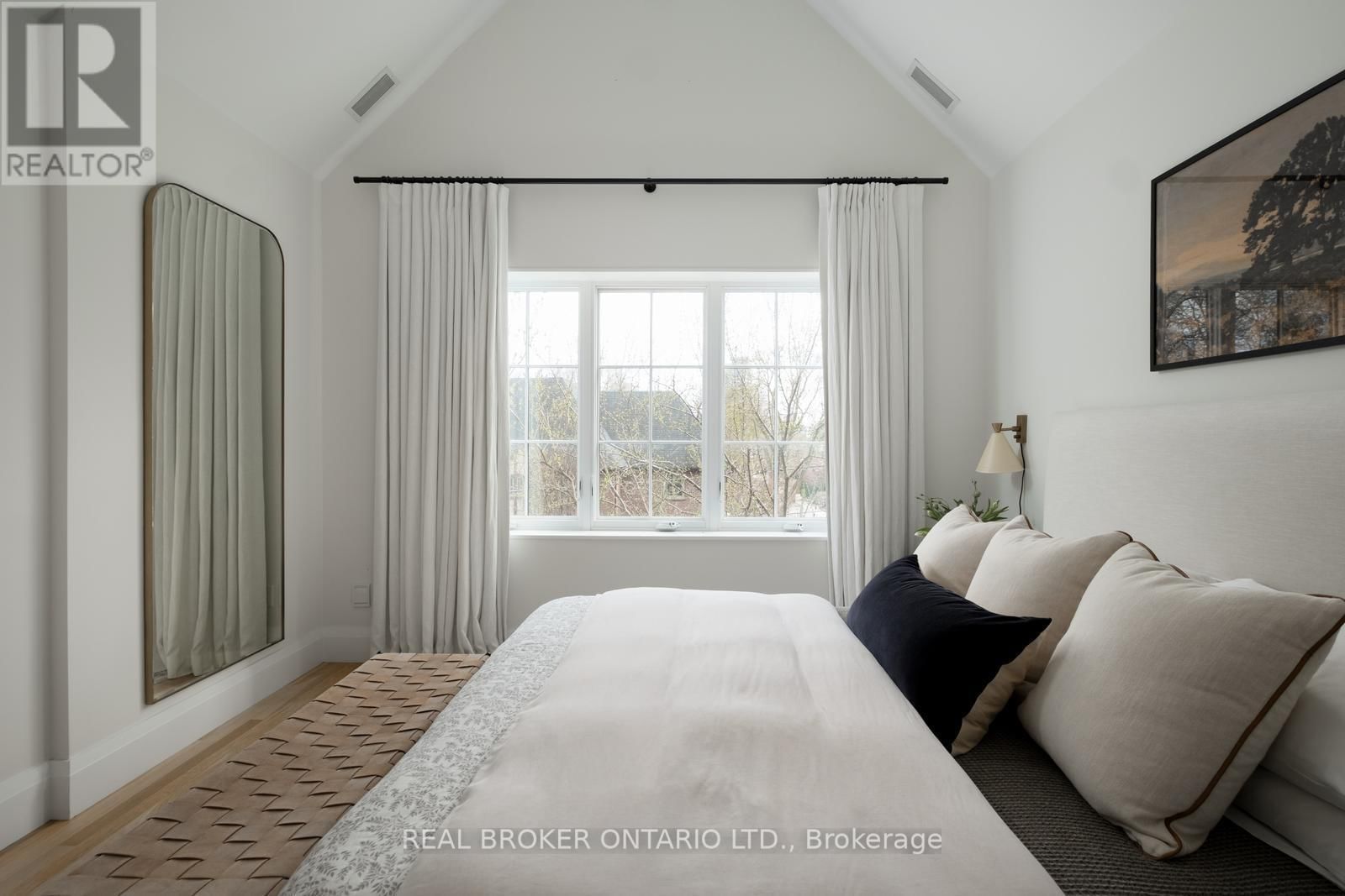 50 POPLAR PLAINS CRESCENT Image 22