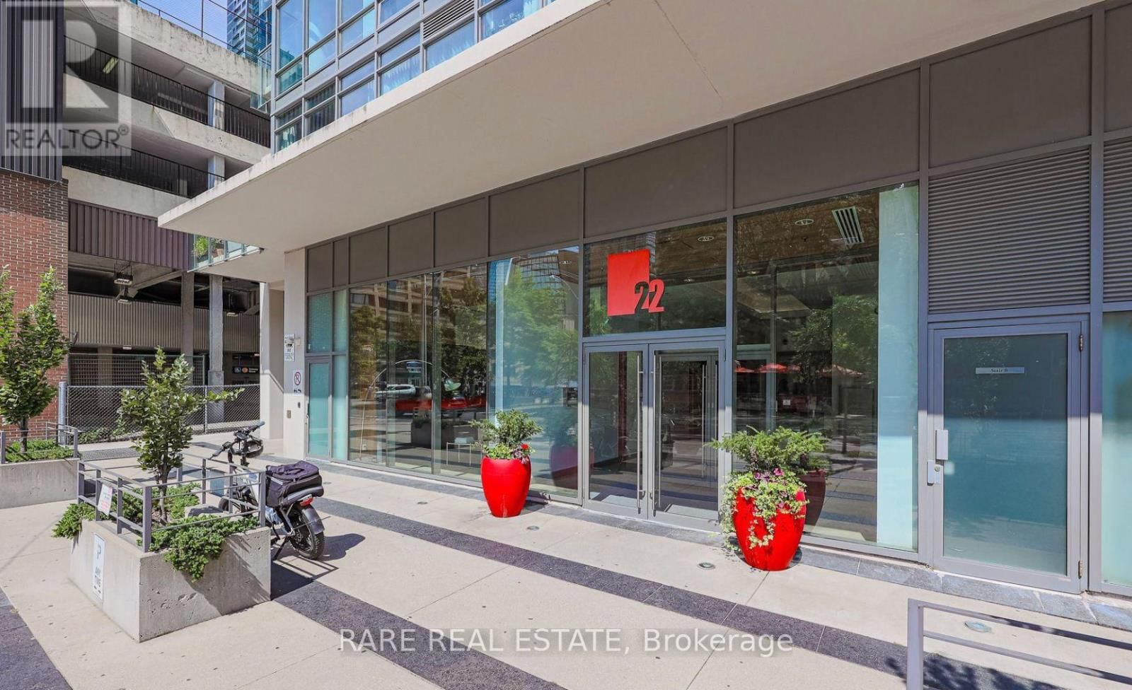 1803 - 22 WELLESLEY STREET EAST Image 21