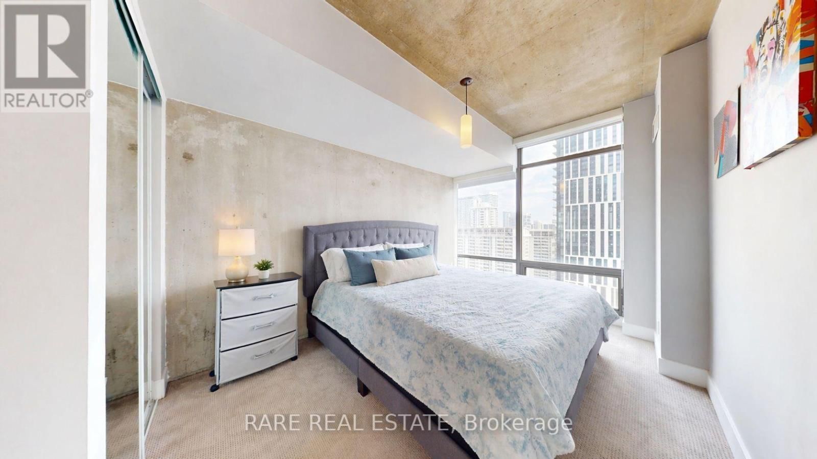 1803 - 22 WELLESLEY STREET EAST Image 4