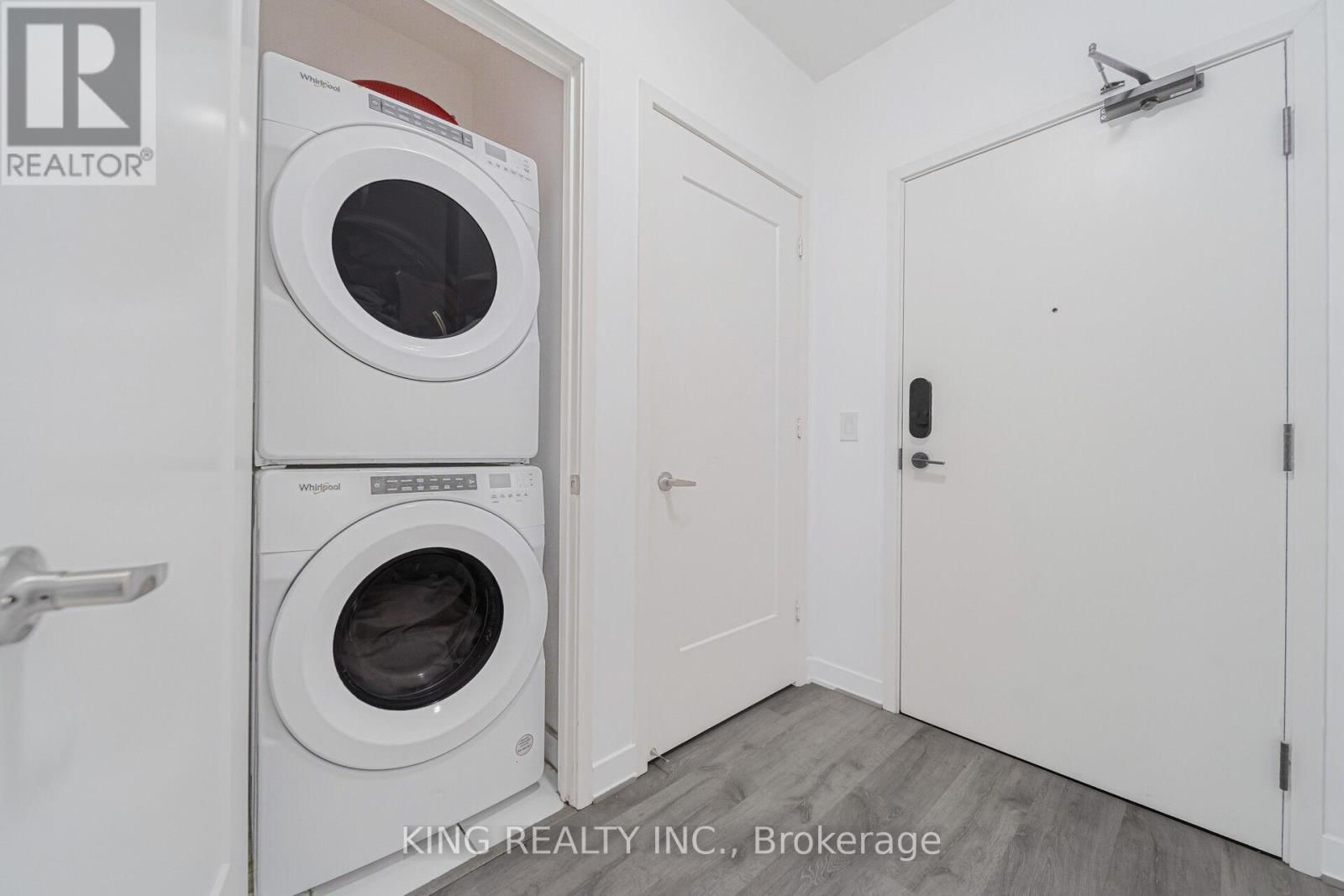 233 - 121 LOWER SHERBOURNE STREET SOUTH Image 17