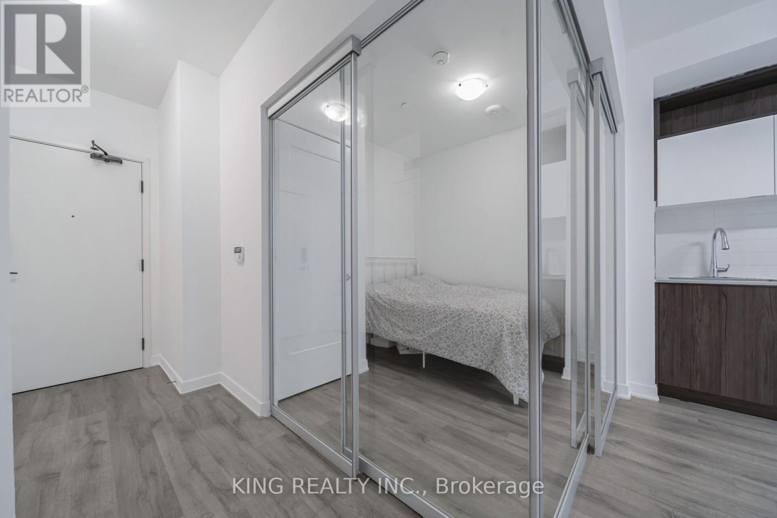 233 - 121 LOWER SHERBOURNE STREET SOUTH Image 18