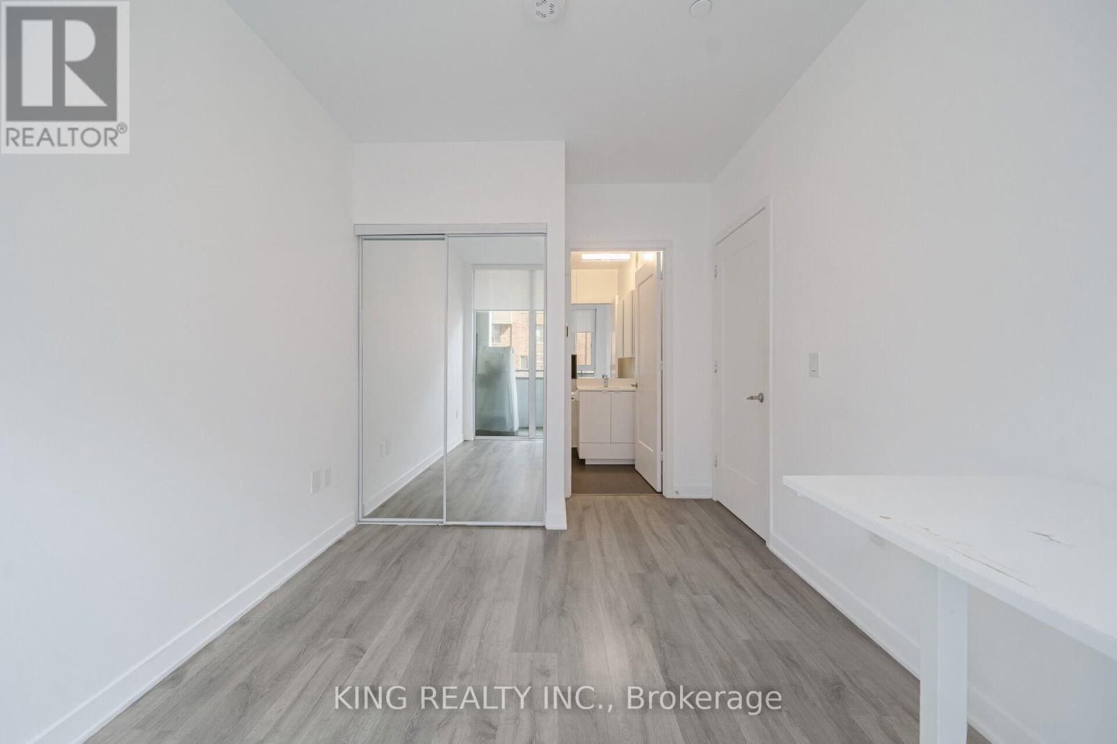 233 - 121 LOWER SHERBOURNE STREET SOUTH Image 24