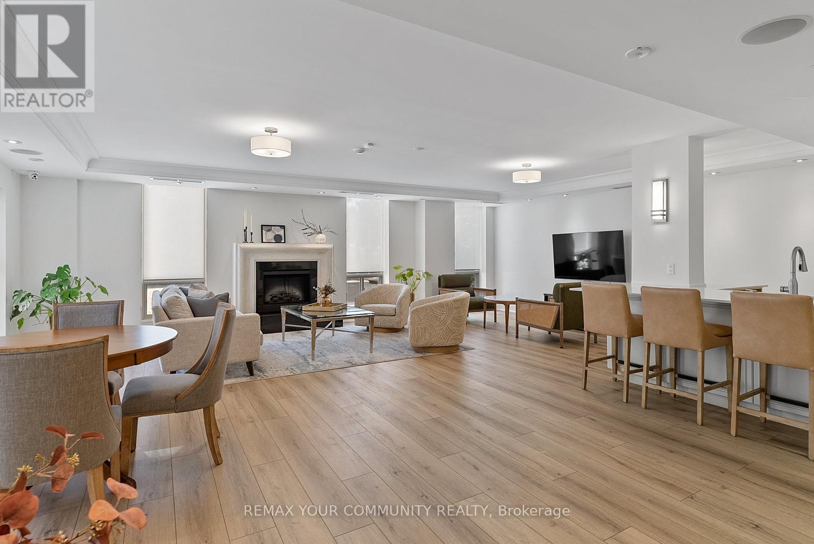 105 - 451 ROSEWELL AVENUE SOUTH Image 34