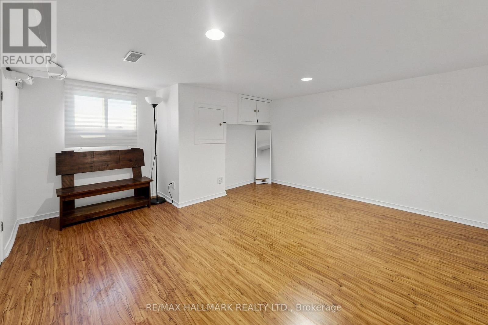 80 MANNING AVENUE Image 31