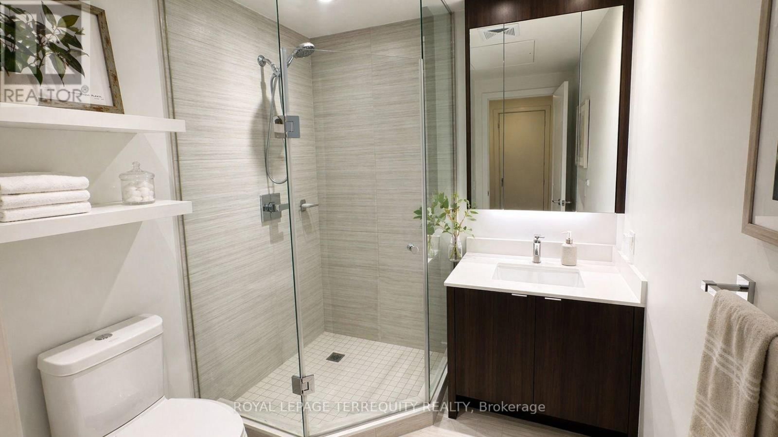 309 - 15 MERCHANTS' WHARF Image 6