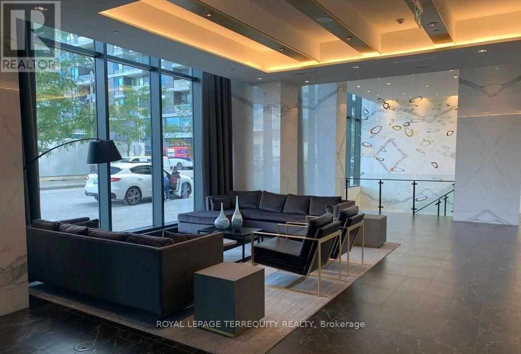 309 - 15 MERCHANTS' WHARF Image 8